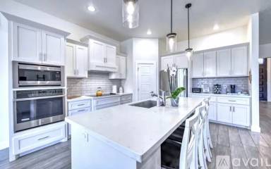 Main picture of 120 Madrona Ln