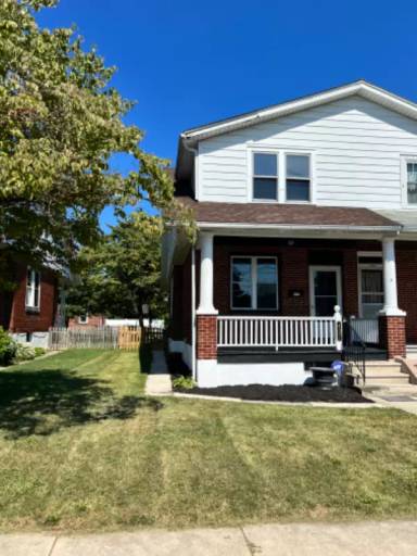 Main picture of 407 Raymond St