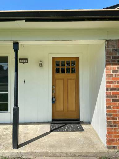 Main picture of 506 Monticello Ct