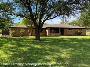 Main picture of 502 Kim Ln