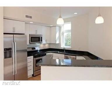 Main picture of 7 Cameron Ave