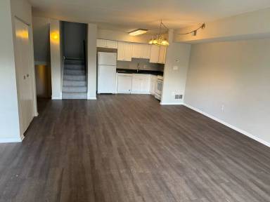 Main picture of 202 Stony Way