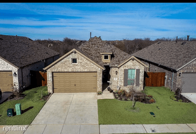 Main picture of 1405 Shire Dr