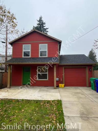 Main picture of 3223 SE 122nd Ave