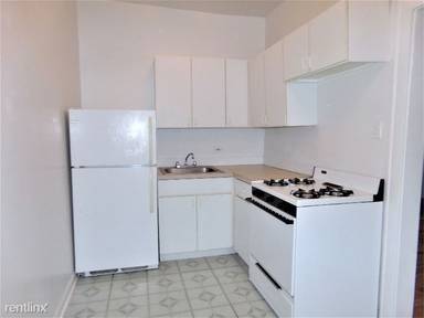 Main picture of 6916 N Lakewood Ave