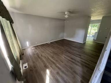 Main picture of 3309 W Greenwood Pl