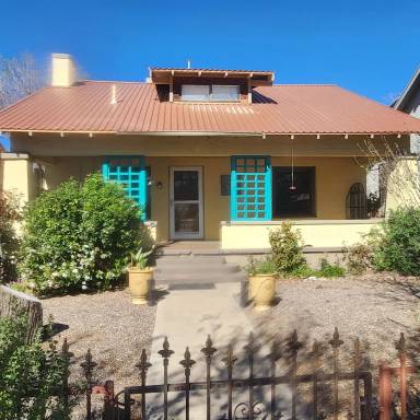 Main picture of 115 W Vista St