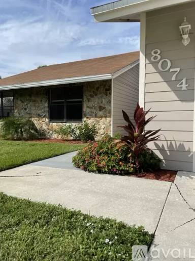 Main picture of 8074 SE River Ln