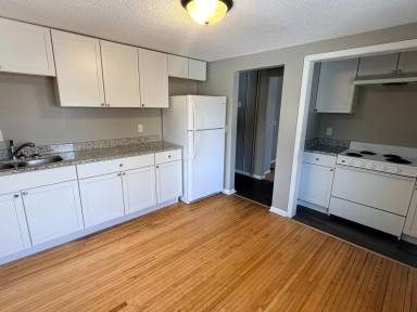 Main picture of 868 Margaret St