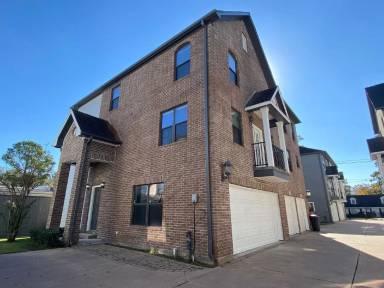 Main picture of 3710 Sherwood Ln