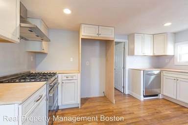 Main picture of 27 Longwood Ave