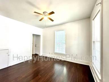 Main picture of 801 Meeting St