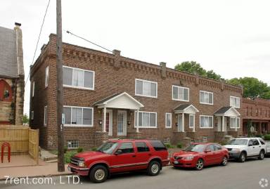 Main picture of 109 E 9th Ave