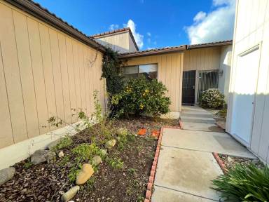 Main picture of 10428 Boulder Ct
