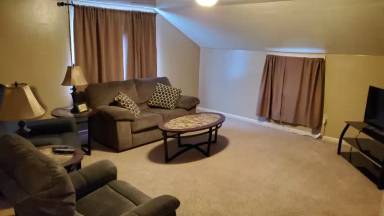 Main picture of 122 Cedar Ave