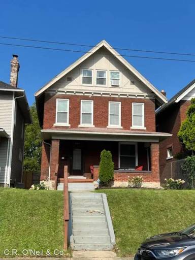Main picture of 829 Studer Ave