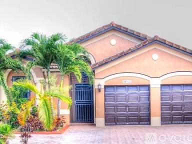 Main picture of 14832 SW 22nd Ter