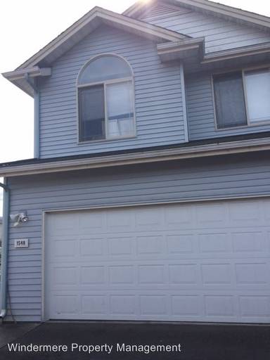Main picture of 1540 E Maryland St