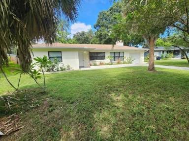 Main picture of 16 S Orion Ave