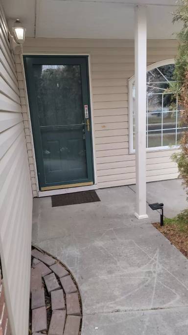 Main picture of 529 Knights Cir