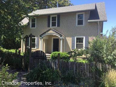 Main picture of 170 N Jefferson St