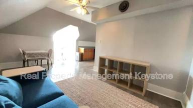 Main picture of 923 Chislett St