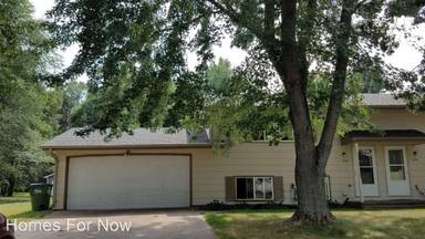 Main picture of 4000 Edgewood Rd NE