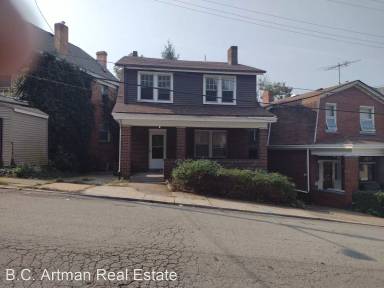 Main picture of 121 Overbrook Blvd
