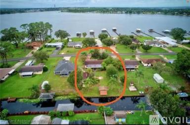Main picture of 1557 Lake Clay Dr