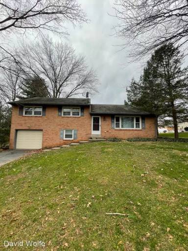 Main picture of 107 Mayfield Dr