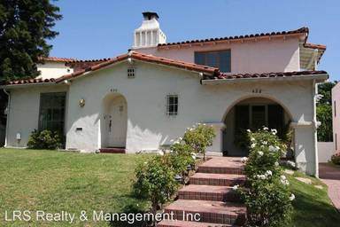 Main picture of 406 N Orange Dr