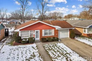 Main picture of 3124 Florence Ave