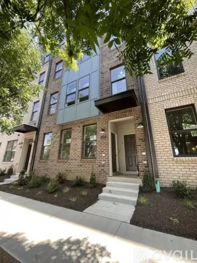 Main picture of 1117 S Lombardy St