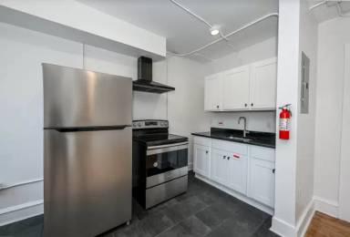 Main picture of 1384 W 83rd St