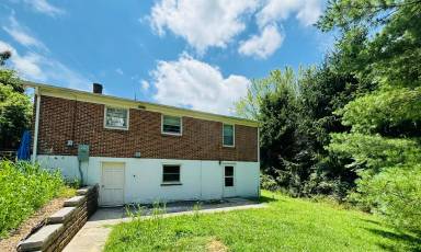 Main picture of 315 Landsdowne St