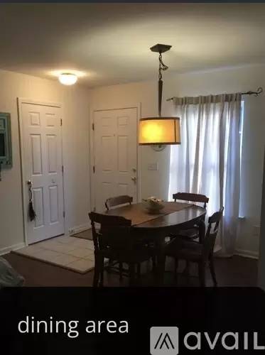 Main picture of 3040 Barrymore St