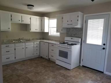 Main picture of 1221 Jones St