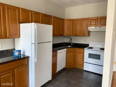 Main picture of 1082 Commonwealth Ave