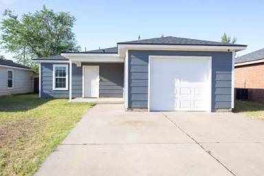 Main picture of 4425 Jarvis St