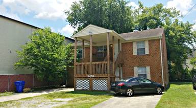 Main picture of 1253 W 40th St
