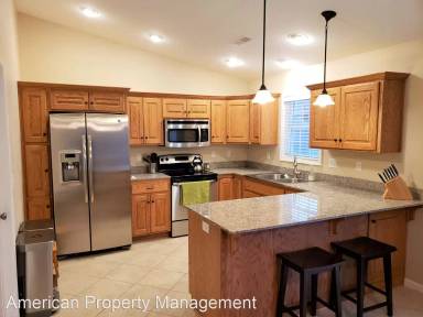 Main picture of 1052 Highland Ridge Dr