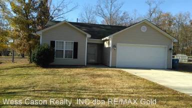 Main picture of 401 Funderburk Rd