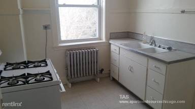 Main picture of 1936 W Estes Ave