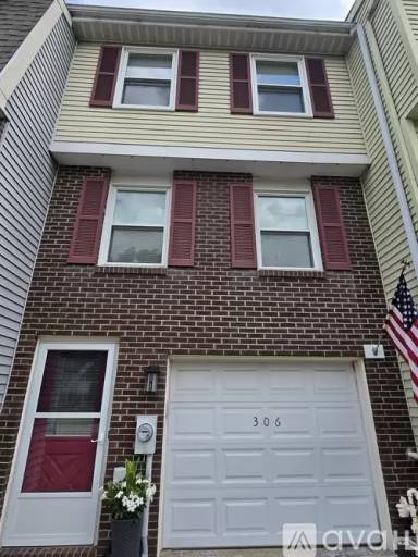 Main picture of 306 Shady Ridge Dr