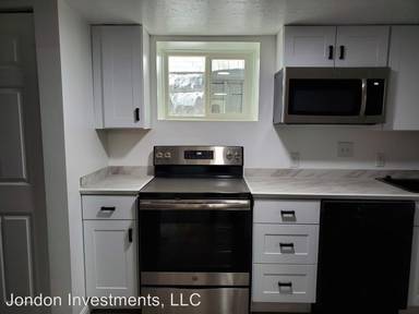 Main picture of 347-351 S 300 E Apartments