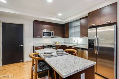 Main picture of 112 Beaver St
