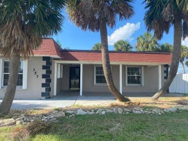 Main picture of 357 Plaza Blvd