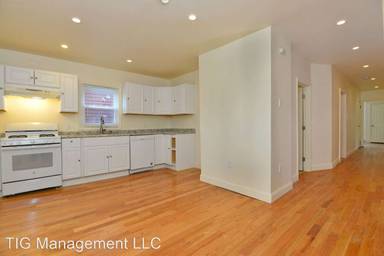 Main picture of 84 Fayston St