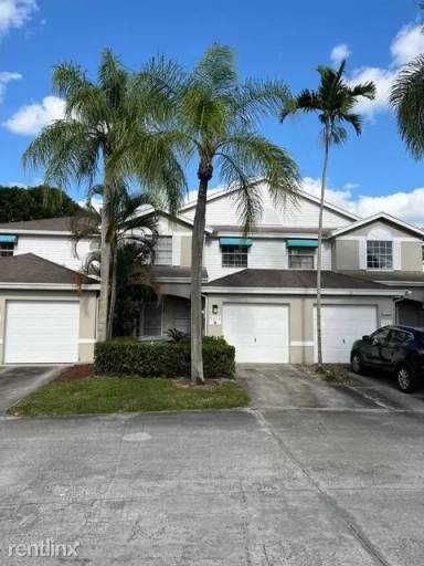 Main picture of 9273 Boca Gardens Cir S