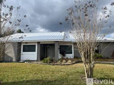 Main picture of 232 Spring Run Cir